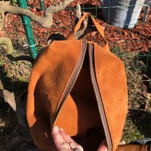 Handmade leather makeup, Dopp kit